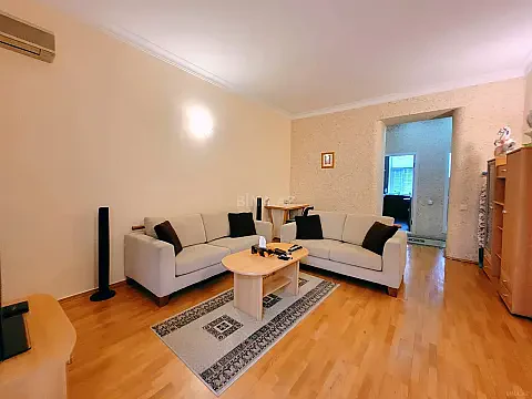 Satılır 2 otaqlı mənzil 60.5 m² — Bakı, Sahil qəs. 2 otaq 60.50 m²