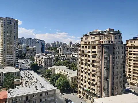 Satılır 3 otaqlı mənzil 111 m² — Bakı, Nizami 3 otaq 111.00 m²