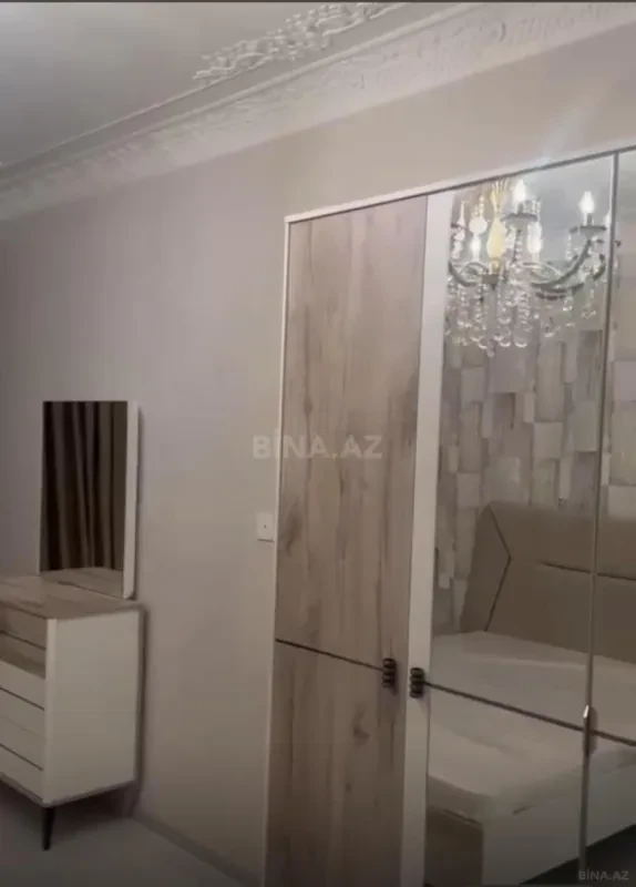Kirayə verilir 3 otaqlı mənzil 80 m²