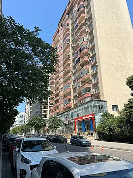 Satılır 3 otaqlı mənzil 135 m² — Bakı, Nərimanov 3 otaq 135.00 m²
