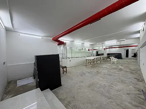 Kirayə verilir obyekt 200 m² — Bakı 200.00 m²