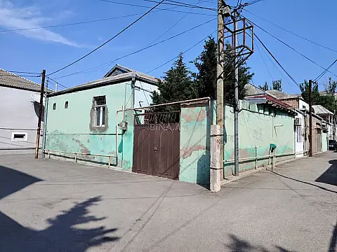 Satılır 4 otaqlı həyət evi 70 m² — Bakı, Abşeron 4 otaq 70.00 m²