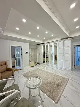 Satılır 3 otaqlı mənzil 156 m² — Bakı 3 otaq 156.00 m²