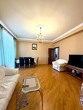 Satılır 3 otaqlı mənzil 105 m² — Bakı 3 otaq 105.00 m²