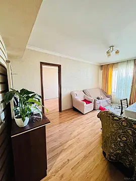 Satılır 4 otaqlı mənzil 95 m² — Bakı, İnşaatçılar 4 otaq 95.00 m²