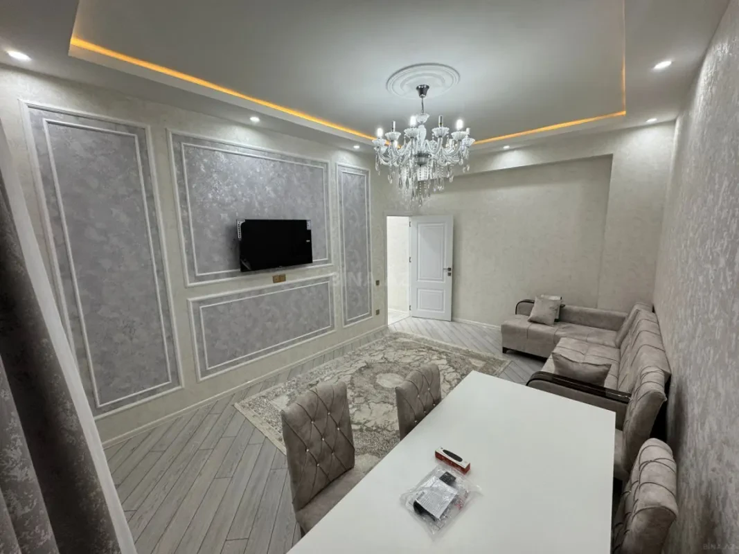 Kirayə verilir 2 otaqlı mənzil 65 m²