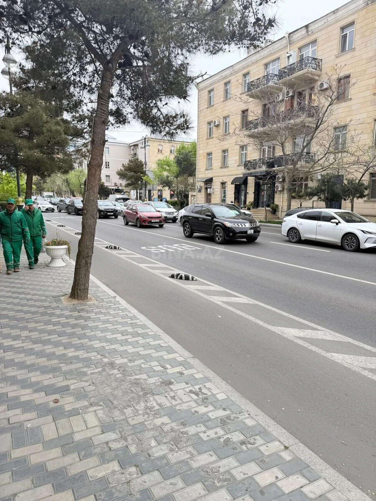 Kirayə verilir obyekt 85 m²
