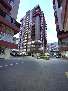 Satılır 3 otaqlı mənzil 70 m² — Bakı 3 otaq 70.00 m²