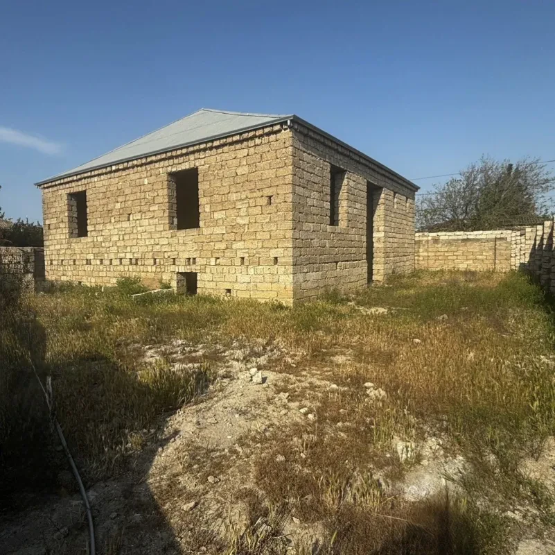 Satılır 3 otaqlı həyət evi 110 m²