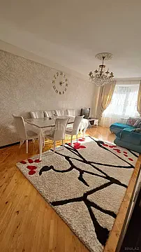 Satılır 3 otaqlı mənzil 73 m² — Bakı, İnşaatçılar 3 otaq 73.00 m²
