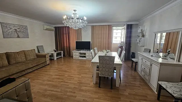 Satılır 3 otaqlı mənzil 70 m² — Bakı, Nərimanov 3 otaq 70.00 m²