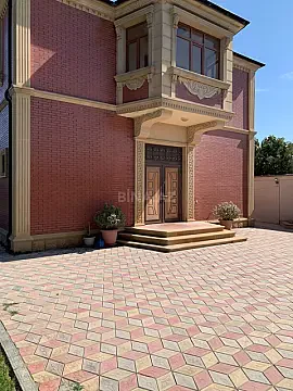 Kirayə verilir 5 otaqlı həyət evi 240 m² — Bakı 5 otaq 240.00 m²