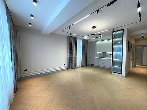 Satılır 4 otaqlı mənzil 120 m² — Bakı 4 otaq 120.00 m²