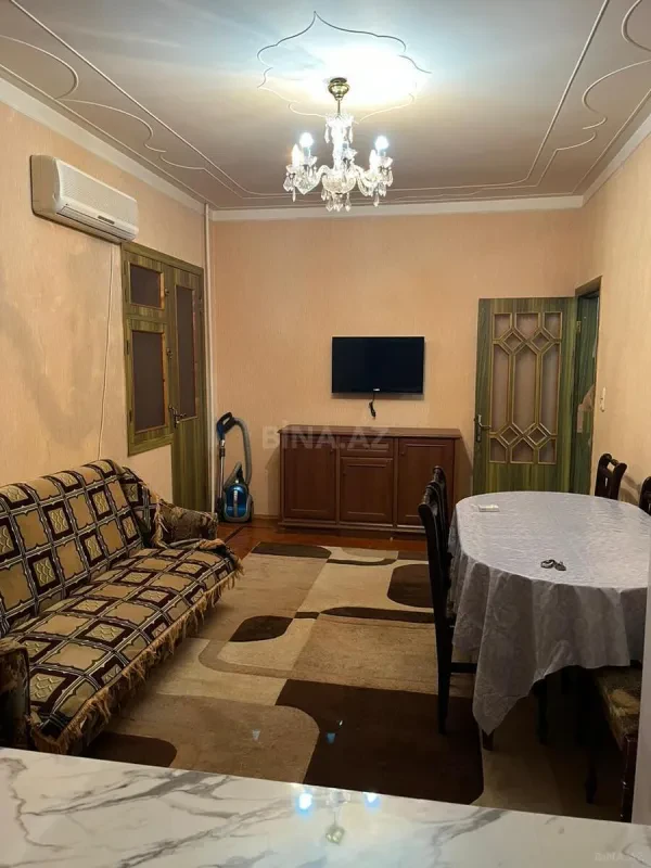 Satılır 2 otaqlı mənzil 50 m²