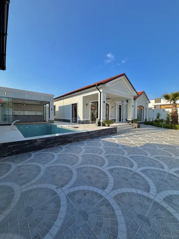 Satılır 4 otaqlı həyət evi 170 m²