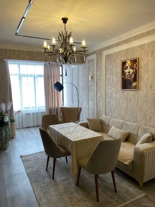 Kirayə verilir 2 otaqlı mənzil 53 m²