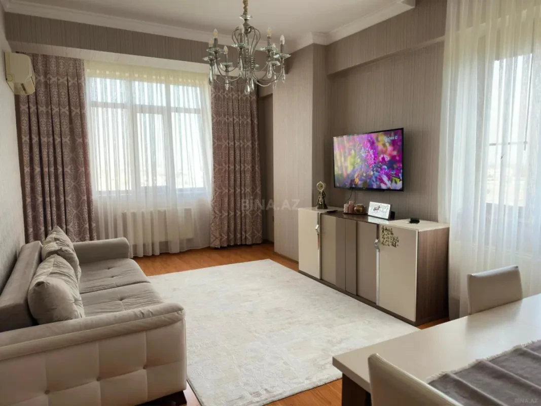 Satılır 3 otaqlı mənzil 95 m²
