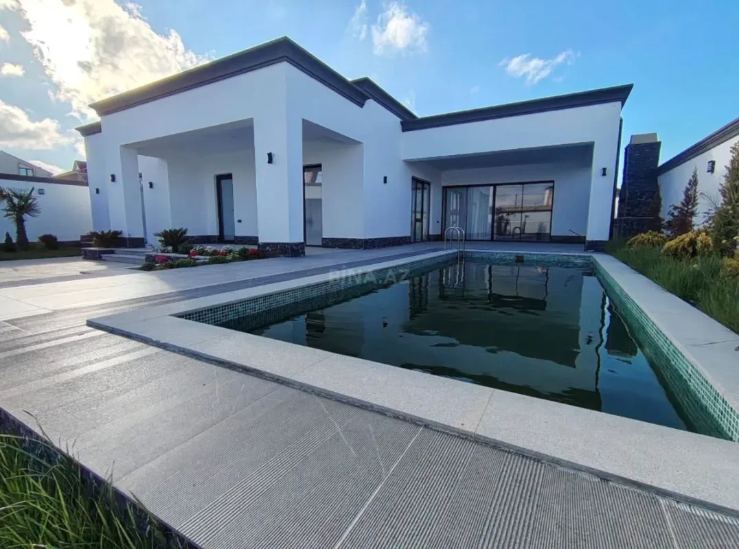 Kirayə verilir 4 otaqlı həyət evi 200 m²