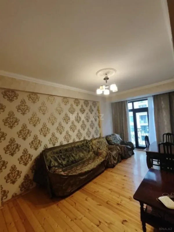 Kirayə verilir 3 otaqlı mənzil 81 m²