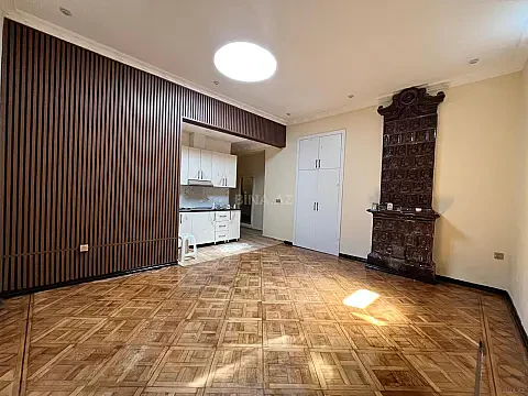 Kirayə verilir 3 otaqlı ofis 80 m² — Bakı 3 otaq 80.00 m²