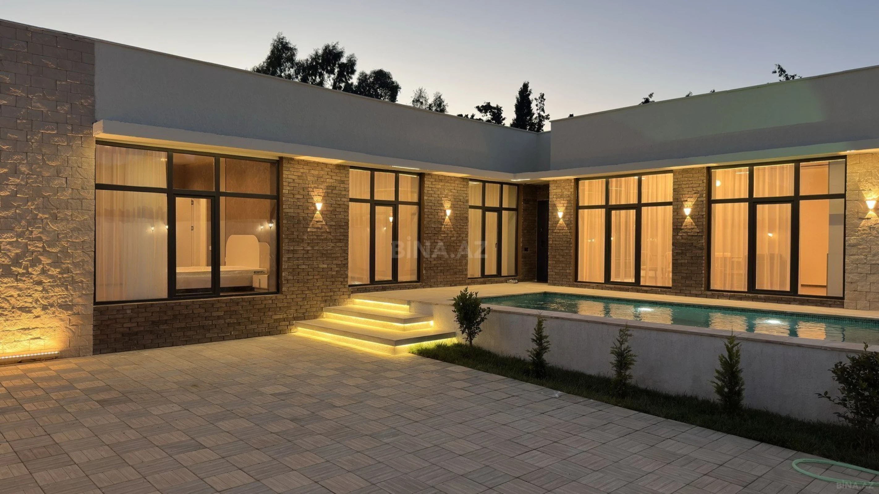 Satılır 4 otaqlı həyət evi 140 m²