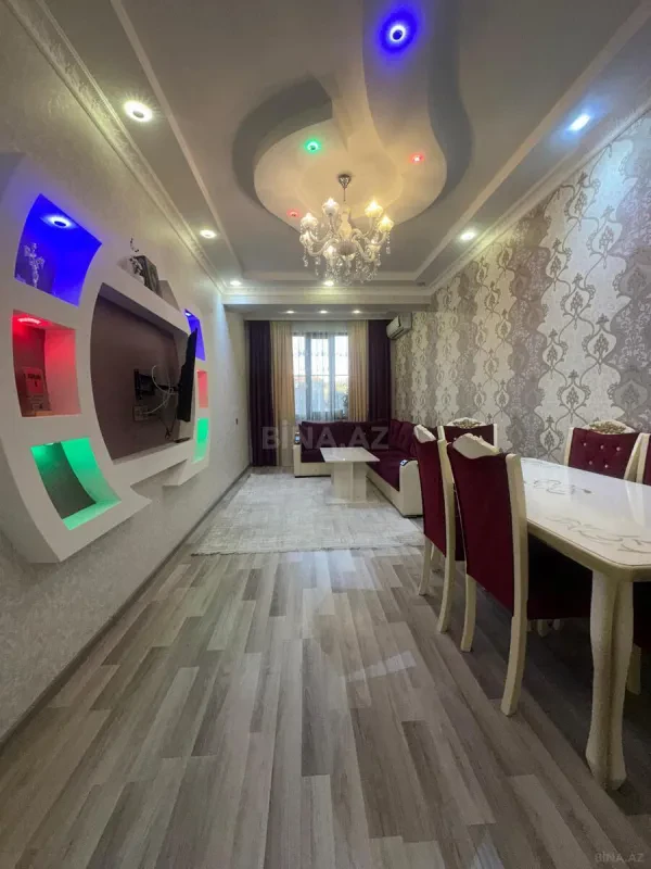 Satılır 2 otaqlı mənzil 84 m²