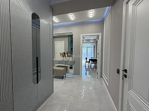 Satılır 3 otaqlı mənzil 105 m² — Bakı, Həzi Aslanov qəs. 3 otaq 105.00 m²