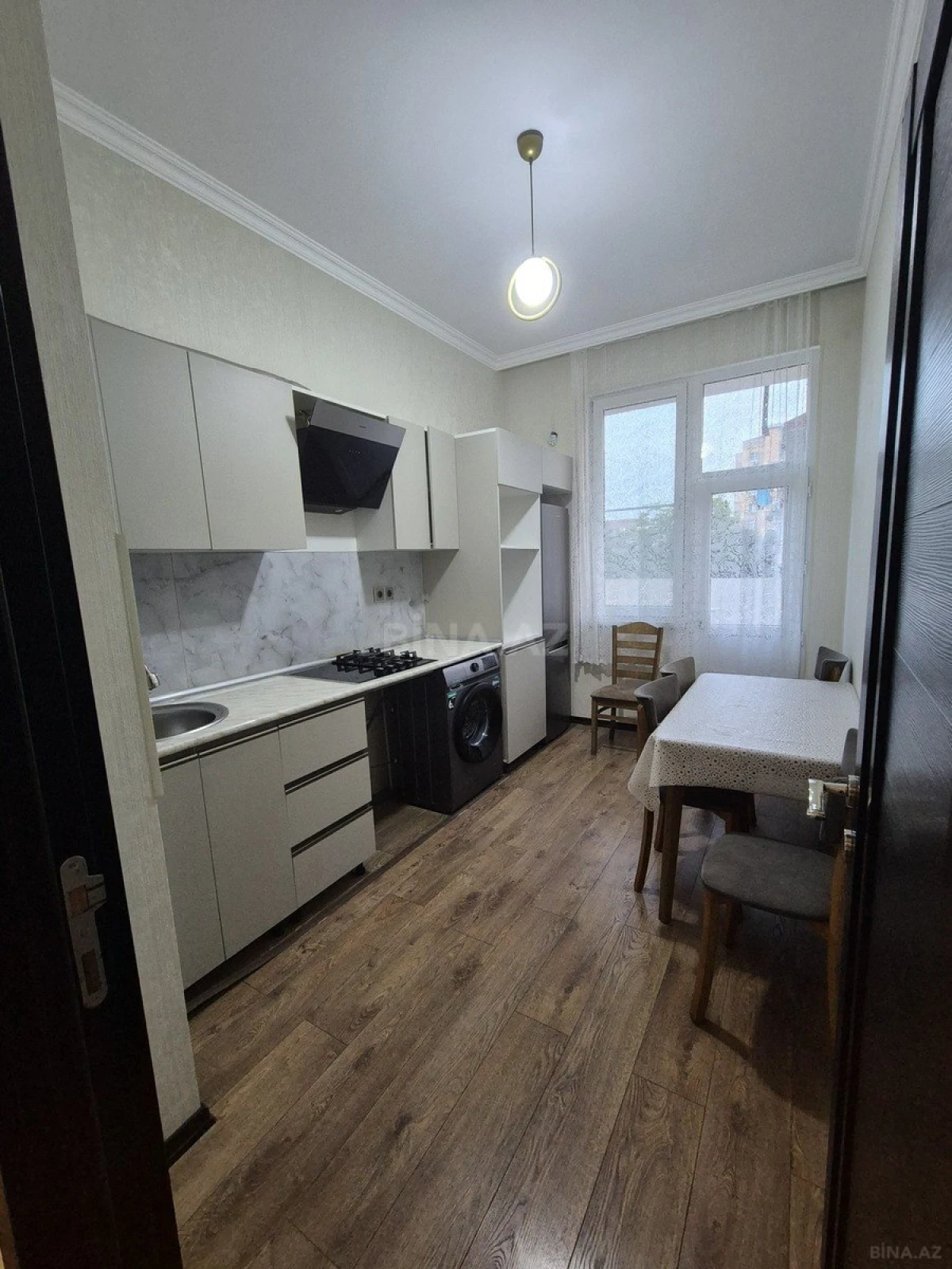 Kirayə verilir 2 otaqlı mənzil 59.9 m²