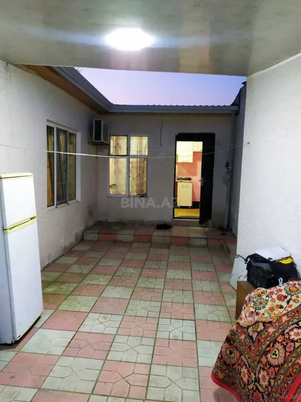 Satılır 2 otaqlı həyət evi 50 m²