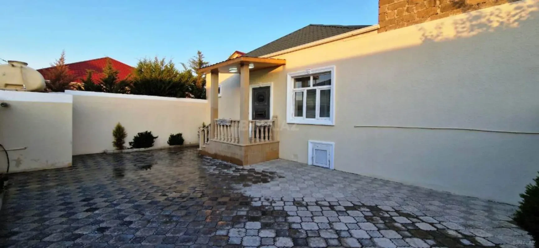 Satılır 4 otaqlı həyət evi 156 m²