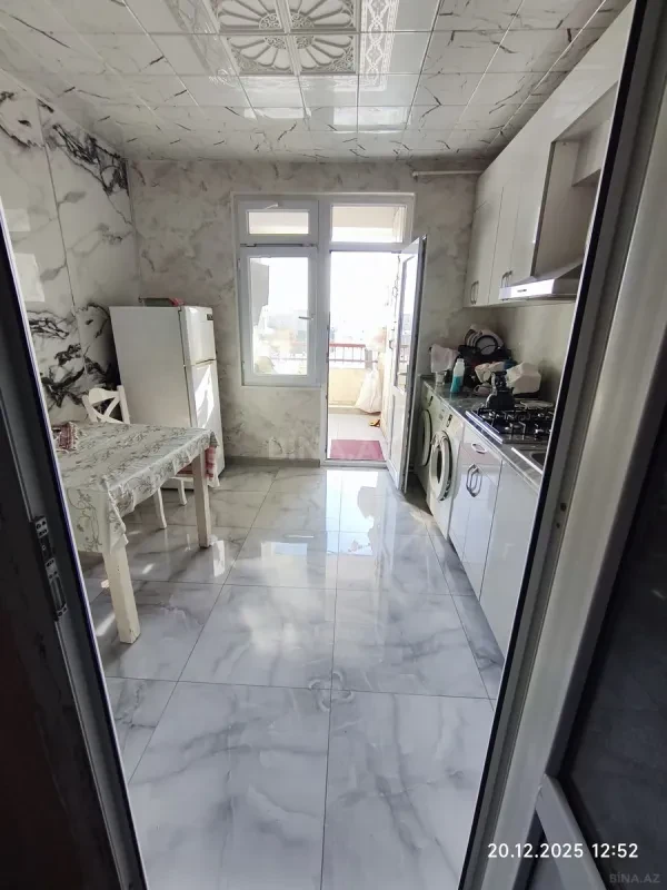 Satılır 5 otaqlı mənzil 110 m²