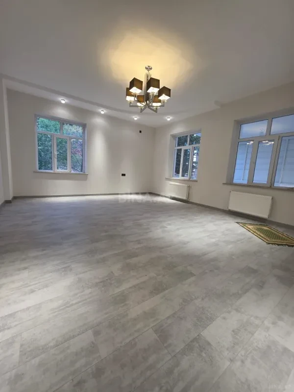 Satılır 4 otaqlı həyət evi 130 m²