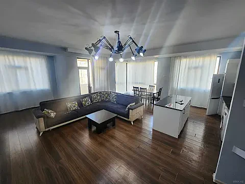 Satılır 4 otaqlı mənzil 156 m² — Bakı 4 otaq 156.00 m²