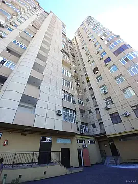 Satılır 9 otaqlı mənzil 400 m² — Bakı, Nəsimi 9 otaq 400.00 m²