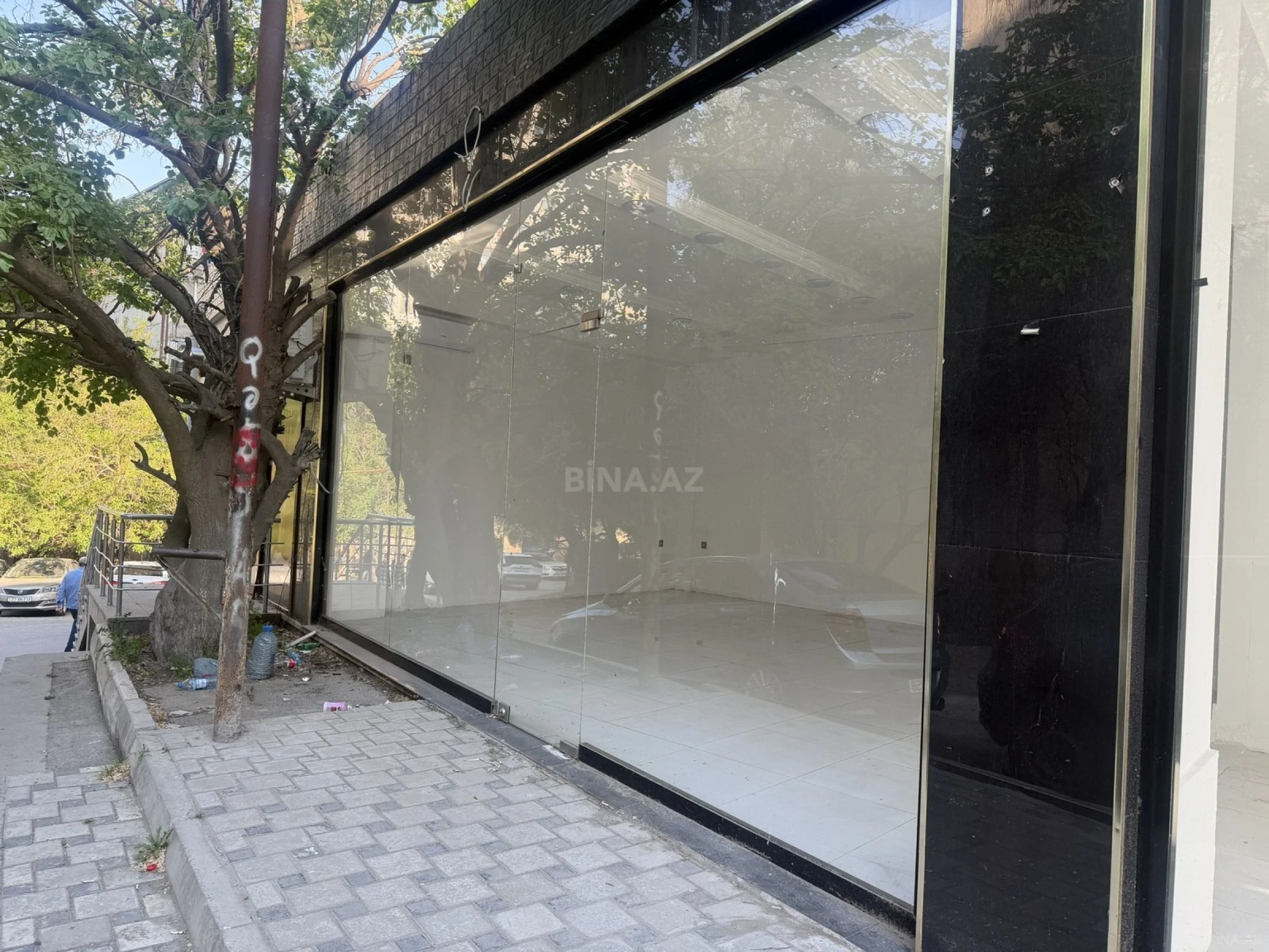 Kirayə verilir obyekt 68 m²