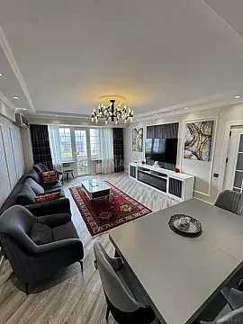Satılır 4 otaqlı mənzil 150 m² — Bakı 4 otaq 150.00 m²