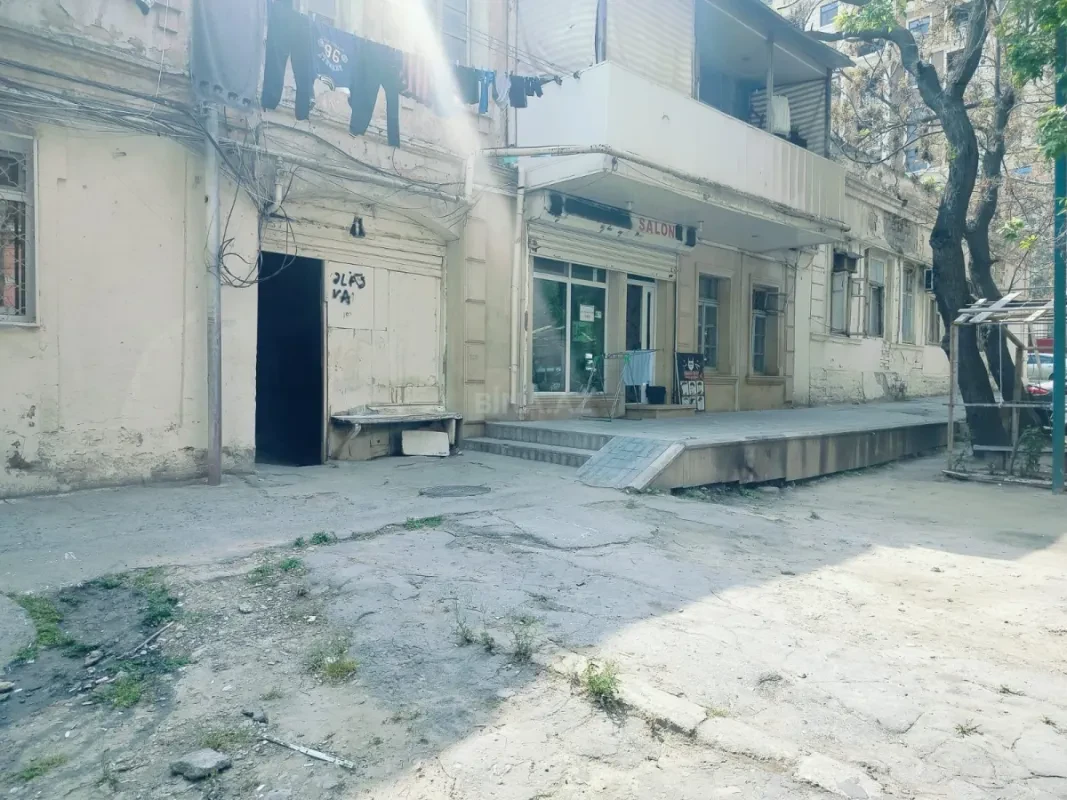 Satılır 1 otaqlı mənzil 28.7 m²