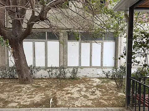 Kirayə verilir obyekt 150 m² — Bakı 150.00 m²