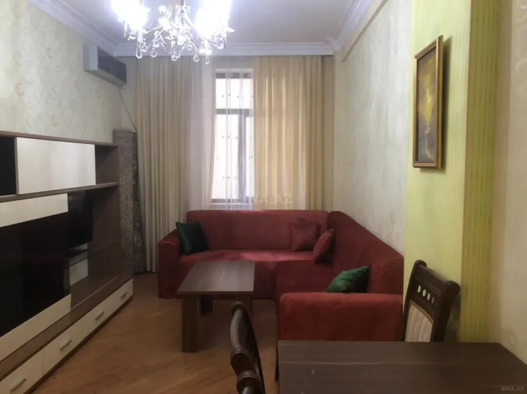 Satılır 2 otaqlı mənzil 90 m²