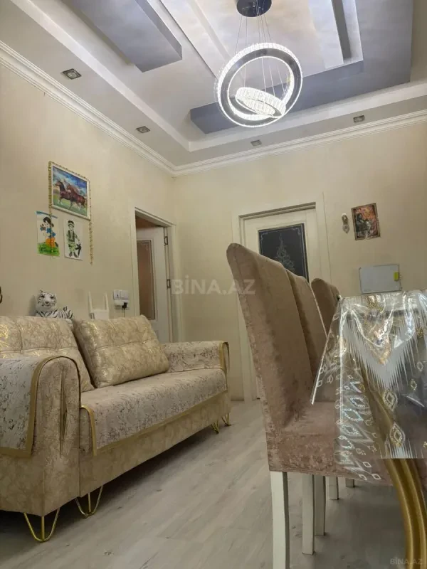 Satılır 3 otaqlı mənzil 60 m²