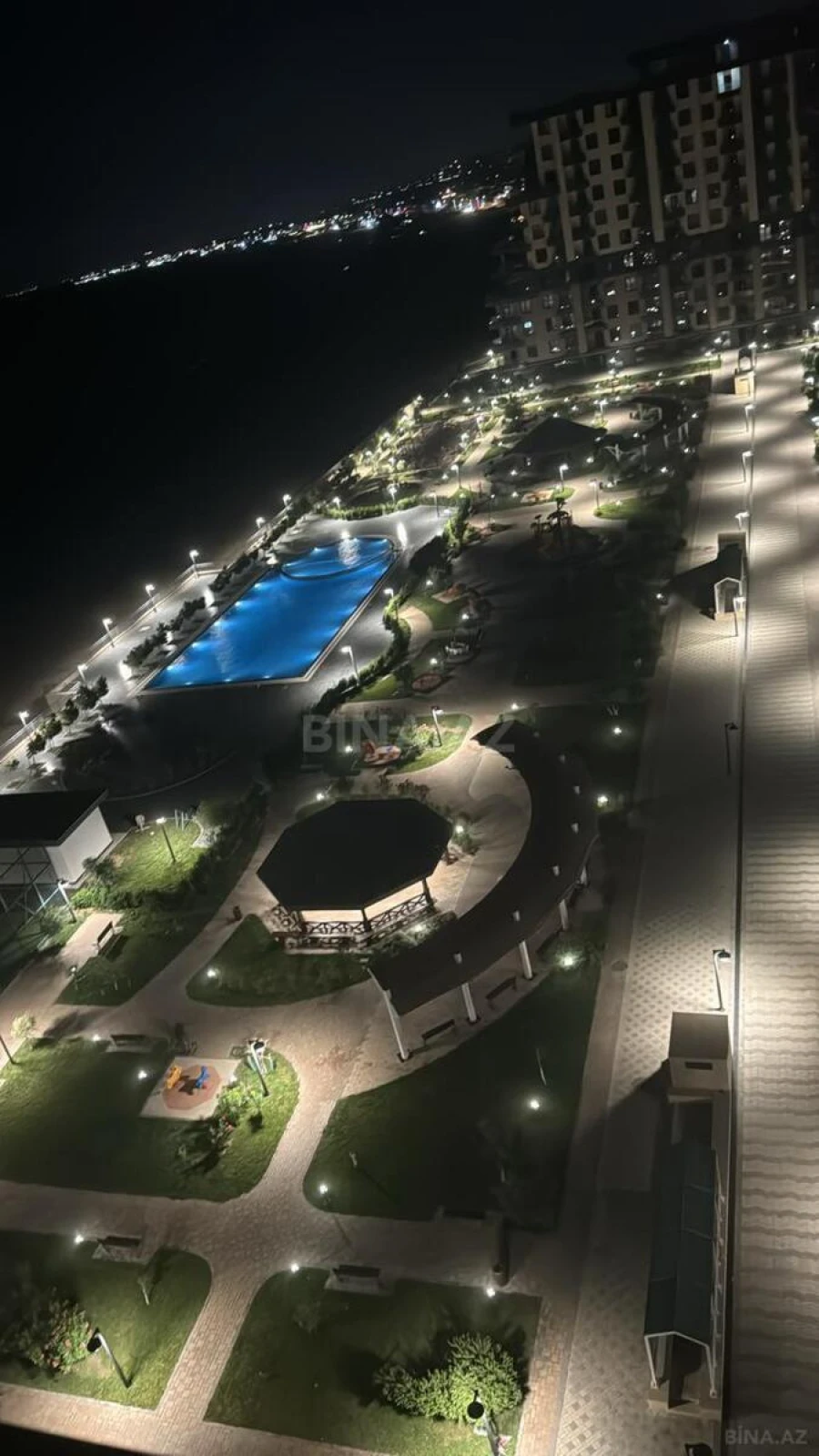 Kirayə verilir 3 otaqlı mənzil 120 m²