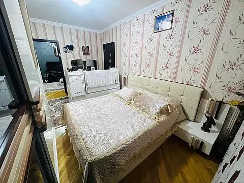 Satılır 3 otaqlı mənzil 100 m² — Bakı, Əhmədli 3 otaq 100.00 m²