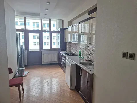 Kirayə verilir 3 otaqlı mənzil 120 m² — Bakı, Xətai 3 otaq 120.00 m²