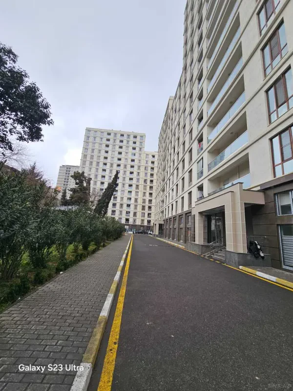 Satılır 2 otaqlı mənzil 80 m²