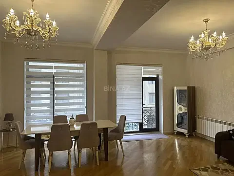 Kirayə verilir 3 otaqlı mənzil 150 m² — Bakı 3 otaq 150.00 m²
