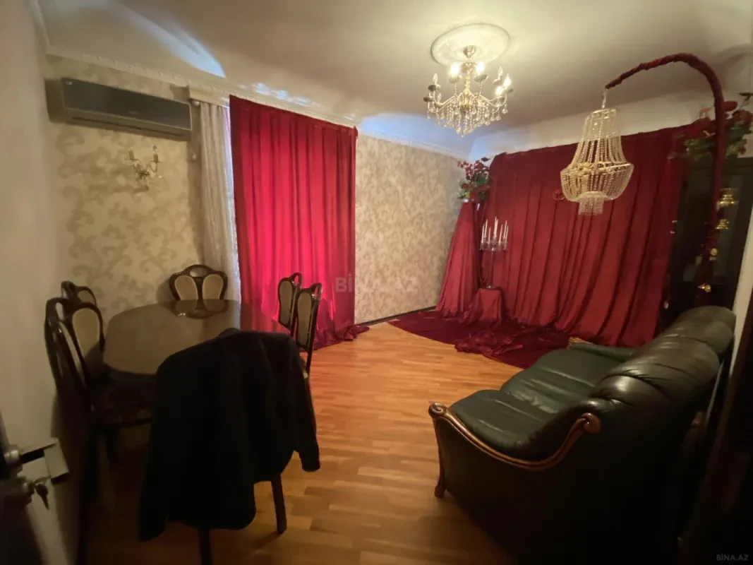 Satılır 2 otaqlı mənzil 60 m²