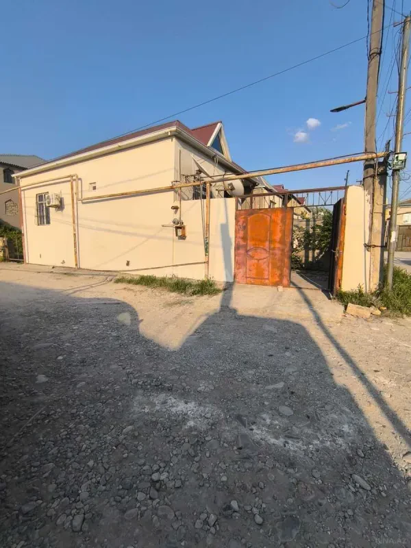 Satılır 2 otaqlı həyət evi 60 m²