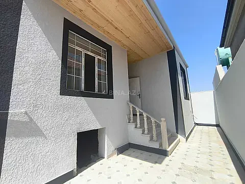 Satılır 3 otaqlı həyət evi 100 m² — Bakı 3 otaq 100.00 m²