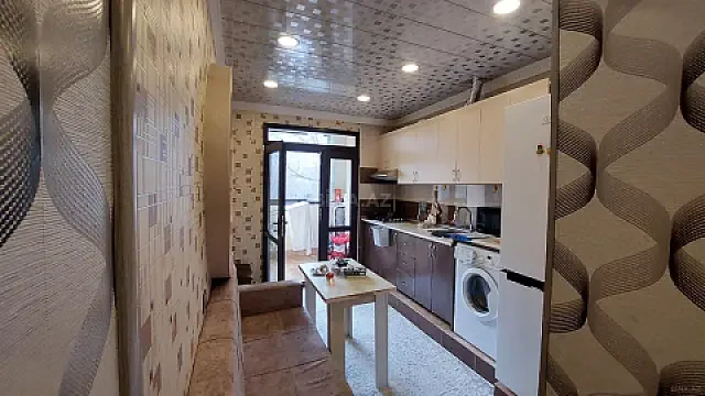Kirayə verilir 3 otaqlı mənzil 100 m² — Bakı 3 otaq 100.00 m²