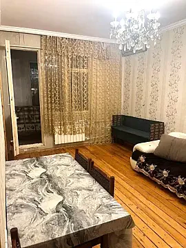 Kirayə verilir 2 otaqlı mənzil 50 m² — Bakı, Memar Əcəmi yanı 2 otaq 50.00 m²